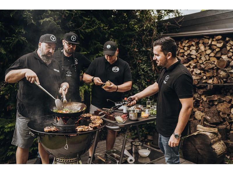 Moesta BBQ Grillzange V-Tong Schwarz 5 Moesta BBQ Grillzange V-Tong Schwarz – Bild 5