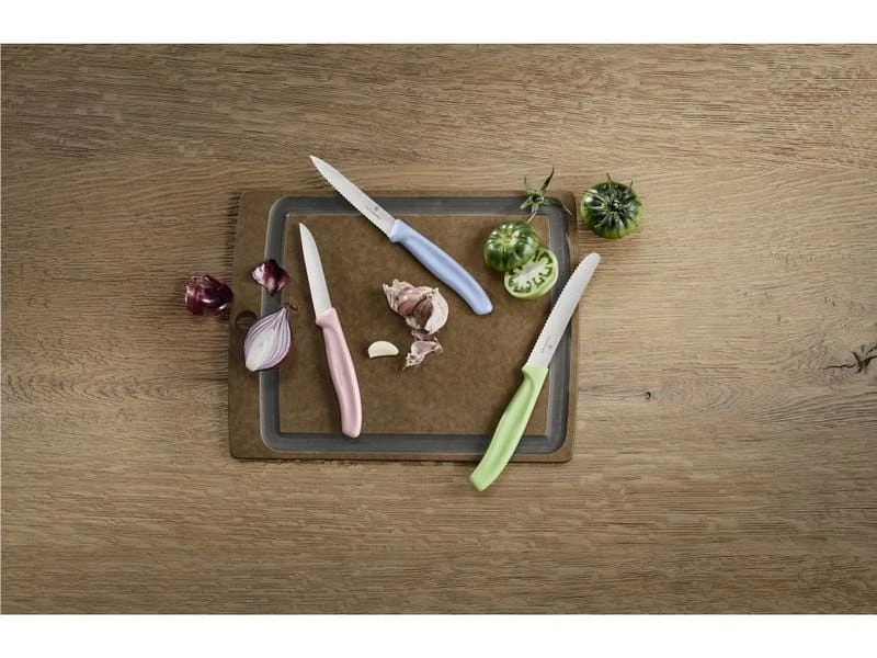 Victorinox Gemüsemesser Trend Colors 3-teilig, Blau/Grün/Rosa 2 Victorinox Gemüsemesser Trend Colors 3-teilig, Blau/Grün/Rosa – Bild 2