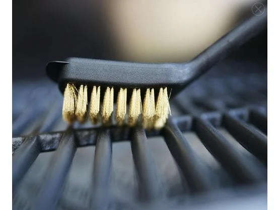 Outdoorchef Grillbürste Klein 2 Outdoorchef Grillbürste Klein – Bild 2